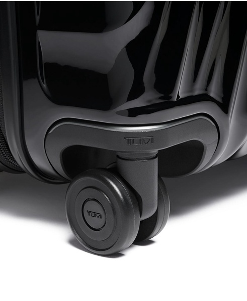 19 Degree Extended Trip Expandable 4 Wheel Packing Case