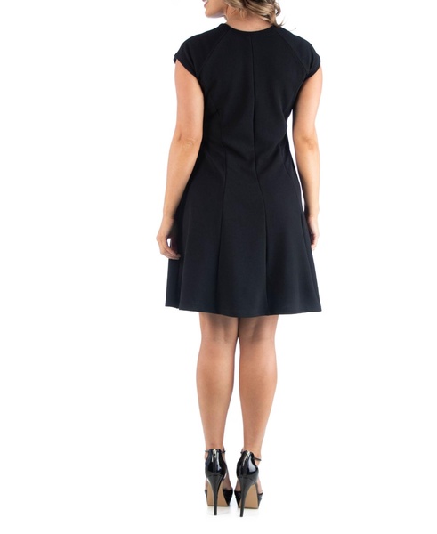 Plus Size Keyhole Neck Dress