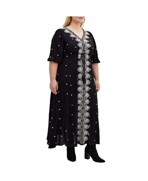 Plus Size Ulla Embroidered Dress