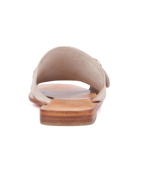 Women's Carmela Flat Sandal