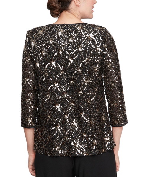Petite Sequinned Flyaway 3/4-Sleeve Top