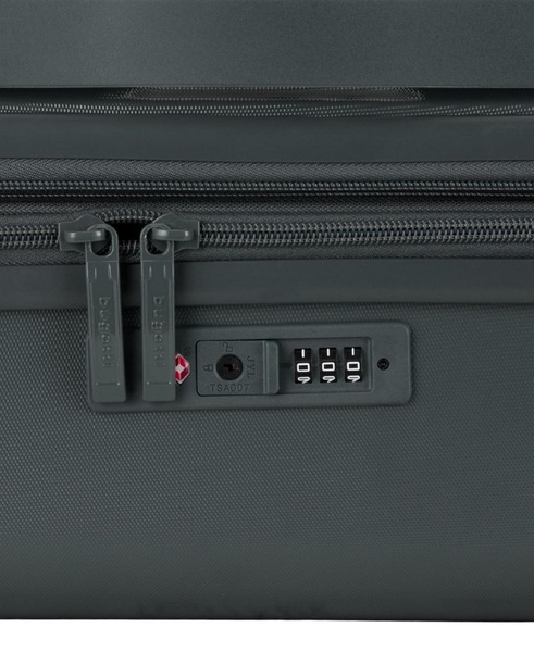 Munich 28" Upright Luggage