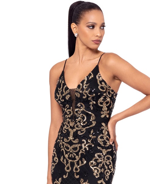 Women's Sequin Embellished Sleeveless Gown