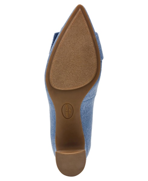 Women's Bentley Buckle Block Heel Pumps