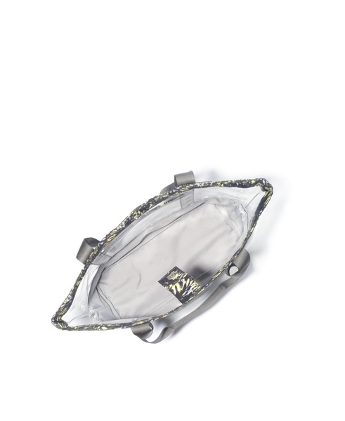 Carry Away Clear Pouch Tote