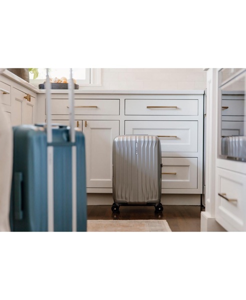 Uplift HS Carry On Spinner Luggage