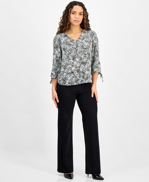 Women's Printed V-Neck Blouse
