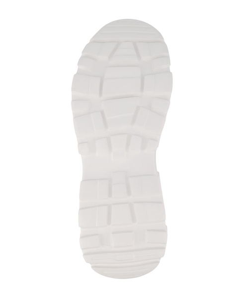 Men's Mixed Media Runner on a Lightweight Sole Sneakers