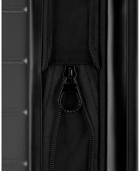 Hamburg Hardside 24" Upright