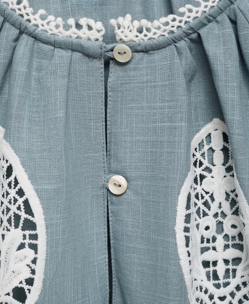 Women's Embroidered Details Blouse