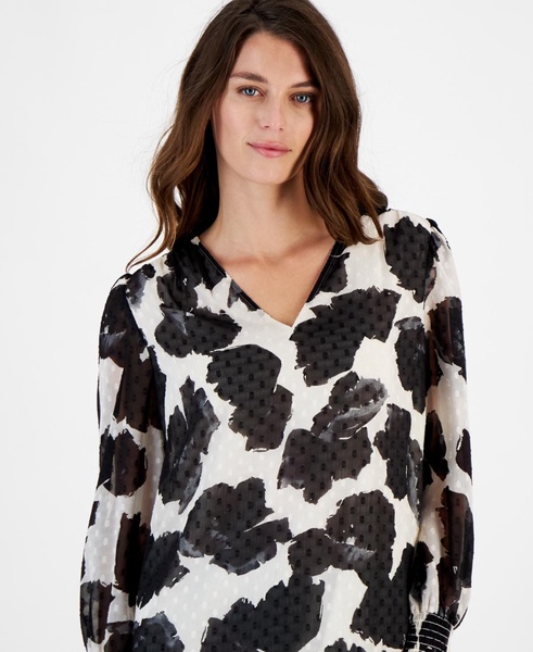 Women's Printed V-Neck Long-Sleeve Blouse