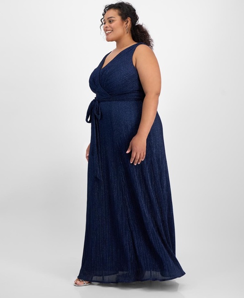 Plus Size Sleeveless V-Neck A-Line Gown