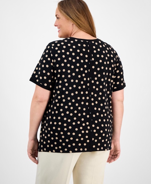 Plus Size Dot-Print Button-Back Top