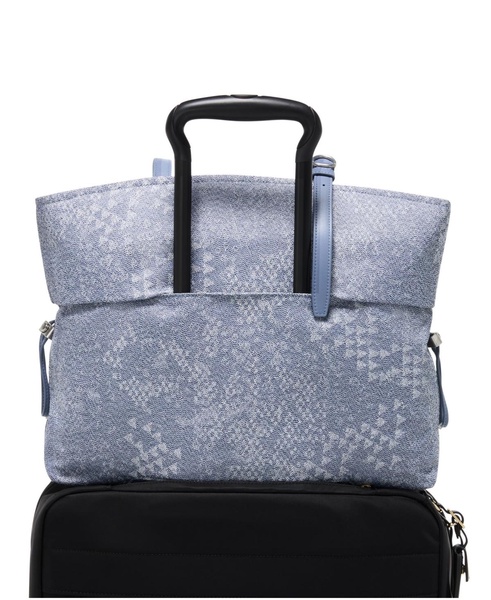 Voyageur Cam Large Tote