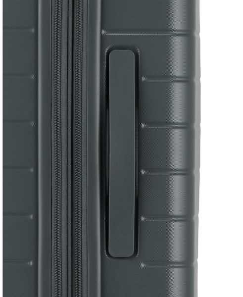 Munich 28" Upright Luggage