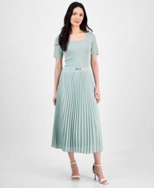 Women's Short-Sleeve Sweater & Pleated Midi Skirt