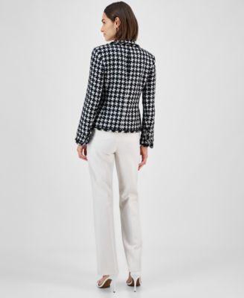Women's One-Button Jacket & Compression Pull-On Pants