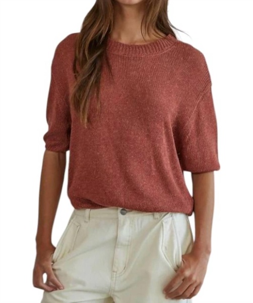leona sweater top in dusty red