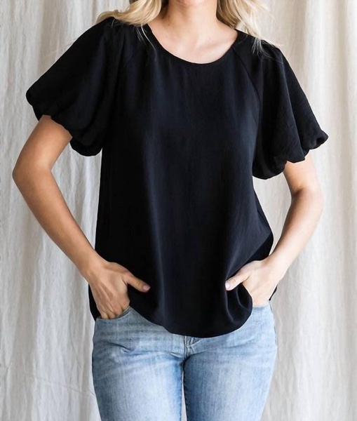 solid u-neck short puffed sleeved top in black