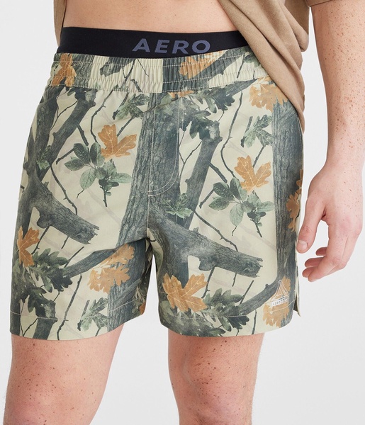 mvmnt forest camo hybrid active shorts 5.5"