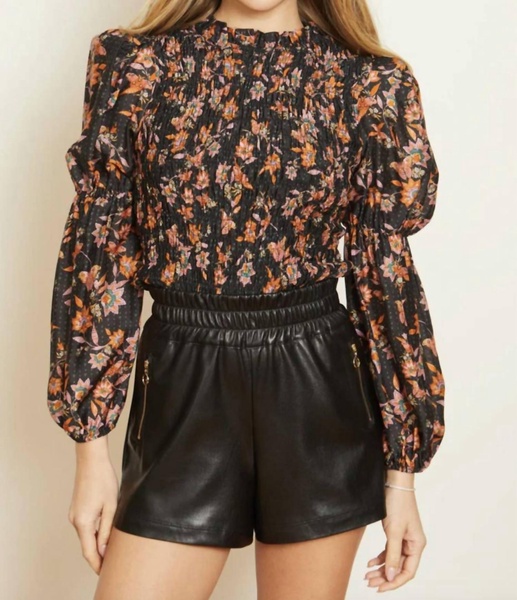 arabelle top in folk art fleur