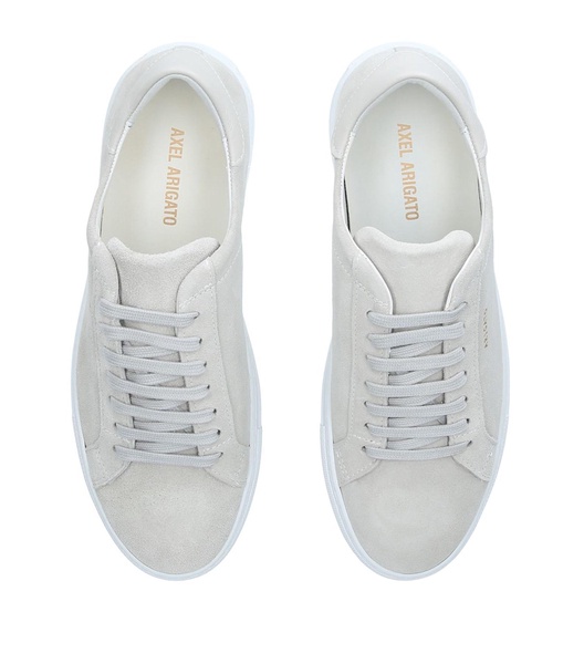 Clean 90 Sneakers