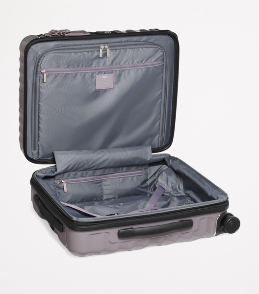 19 Degree Poly Expandable Cabin Suitcase (55cm)