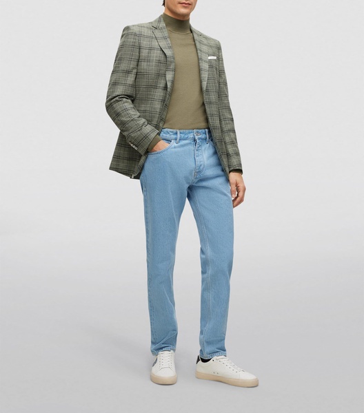Tapered Jeans