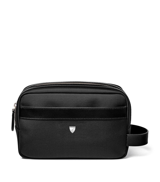 Logo-Detail Wash Bag