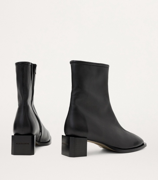 Leather Avril Boots 53