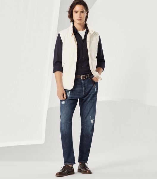 Leisure Ripped Jeans