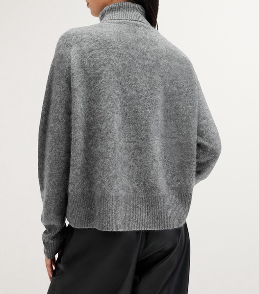 Cashmere Rebel Rollneck Sweater