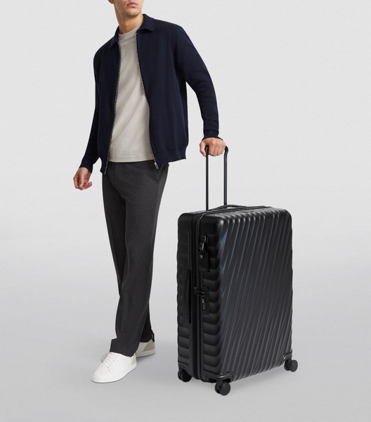 19 Degree Check-In Suitcase (80cm)