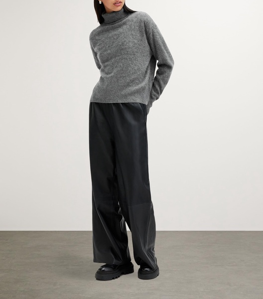 Cashmere Rebel Rollneck Sweater