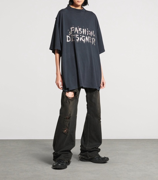 Fashion Designer Oversized T-shirt in Faded Black