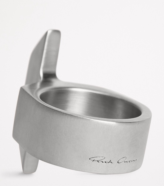 Trapezoid Ring