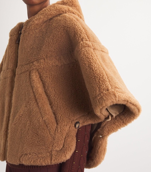 Teddy Boxy Cape