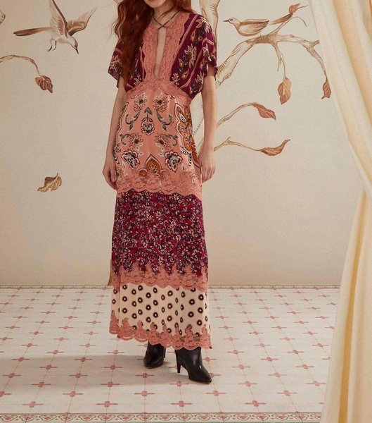 glam tapestry laces maxi dress in glam tapestry burgundy