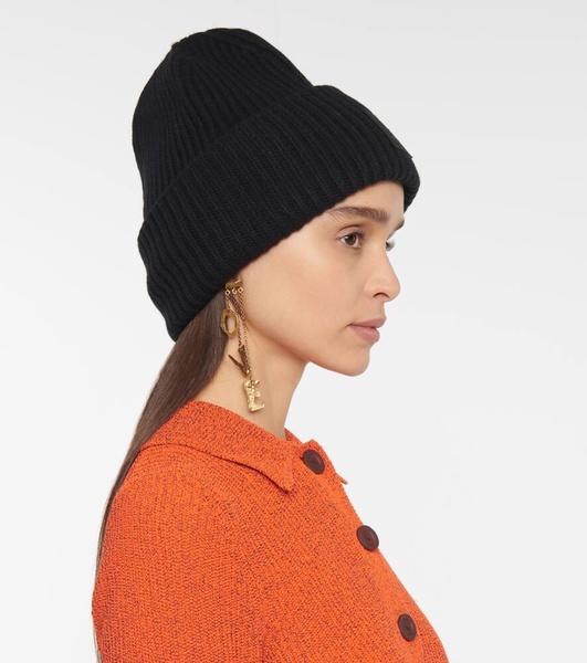 Pansy wool beanie