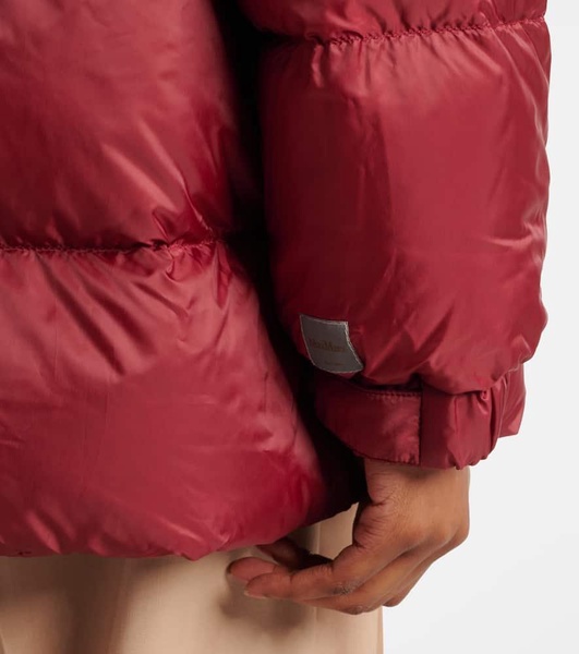 The Cube Seia down jacket