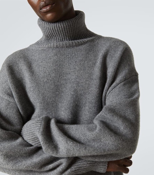 Mr World's End cashmere turtleneck sweater