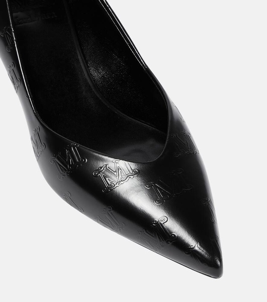 Polished leather pumps