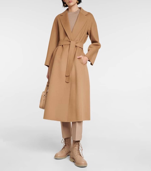 Esturia virgin wool coat