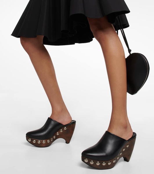 Le Sabot leather and wood pumps