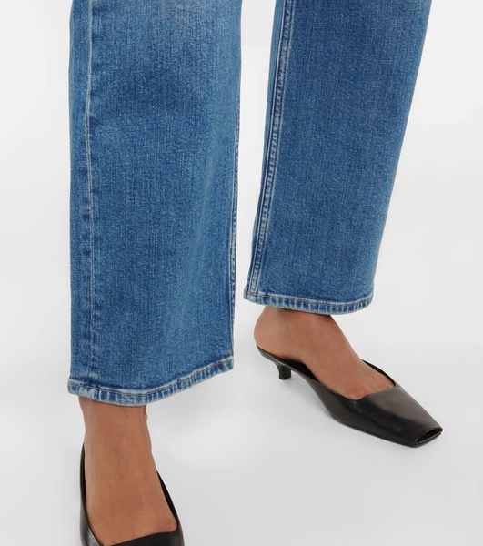 High-rise boyfriend jeans
