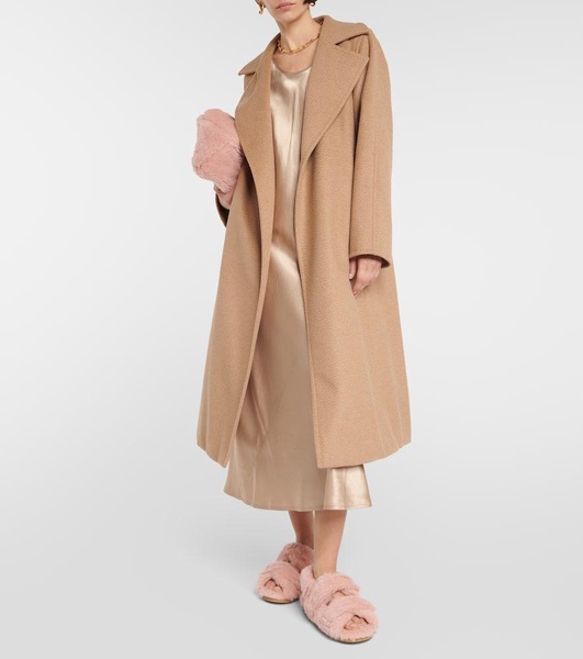 Sandya shearling sandals