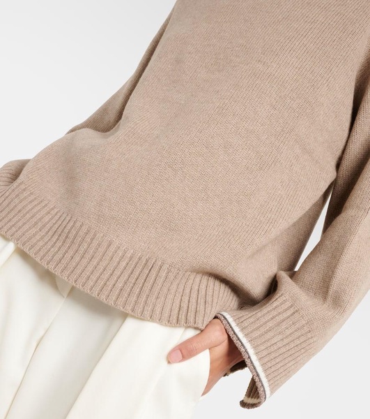 Wool, cashmere and silk sweater