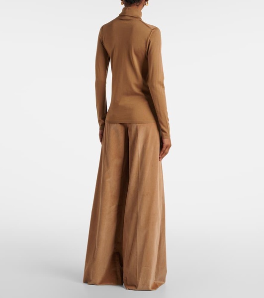 Saluto virgin wool turtleneck sweater