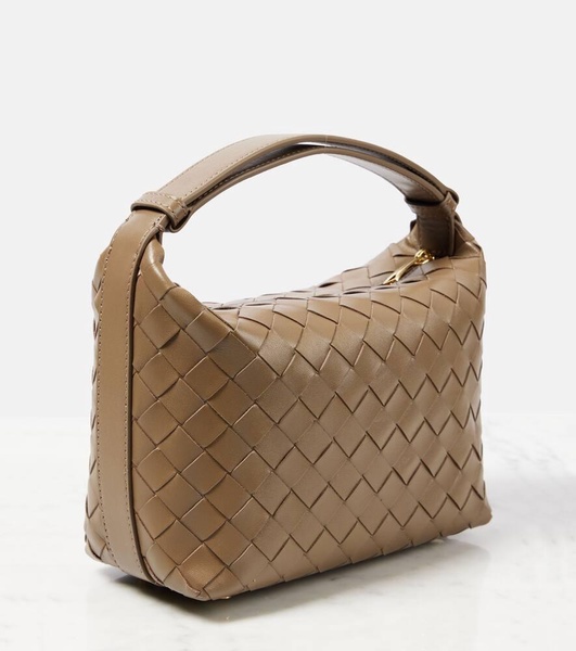 Wallace leather shoulder bag