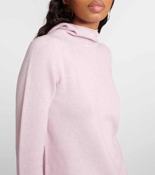 Paprica wool turtleneck sweater
